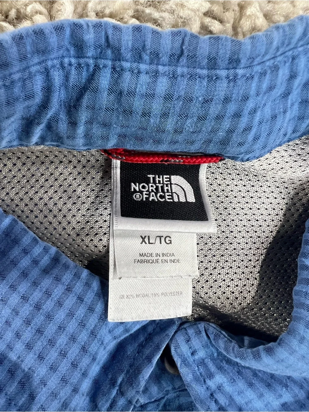The North Face Men's Short-Sleeve Button-Down Shirt in Blue XL